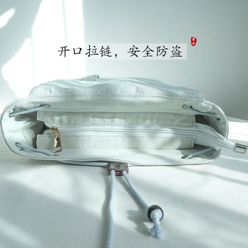 15-Inch Retro Chinese Style Embroidered Canvas Backpack